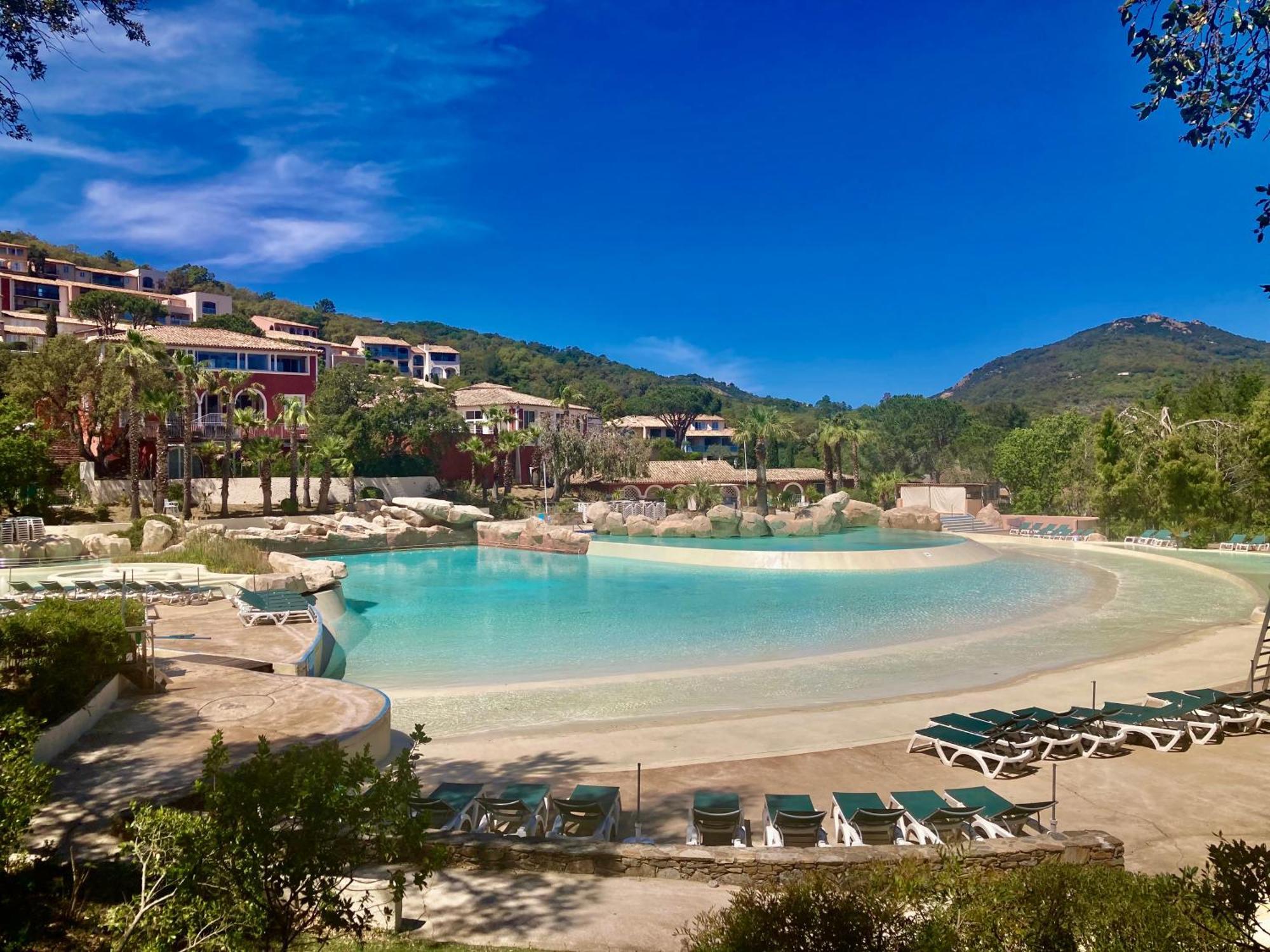 Appartamento Les Restanques Pressoir 3029 Grimaud Esterno foto